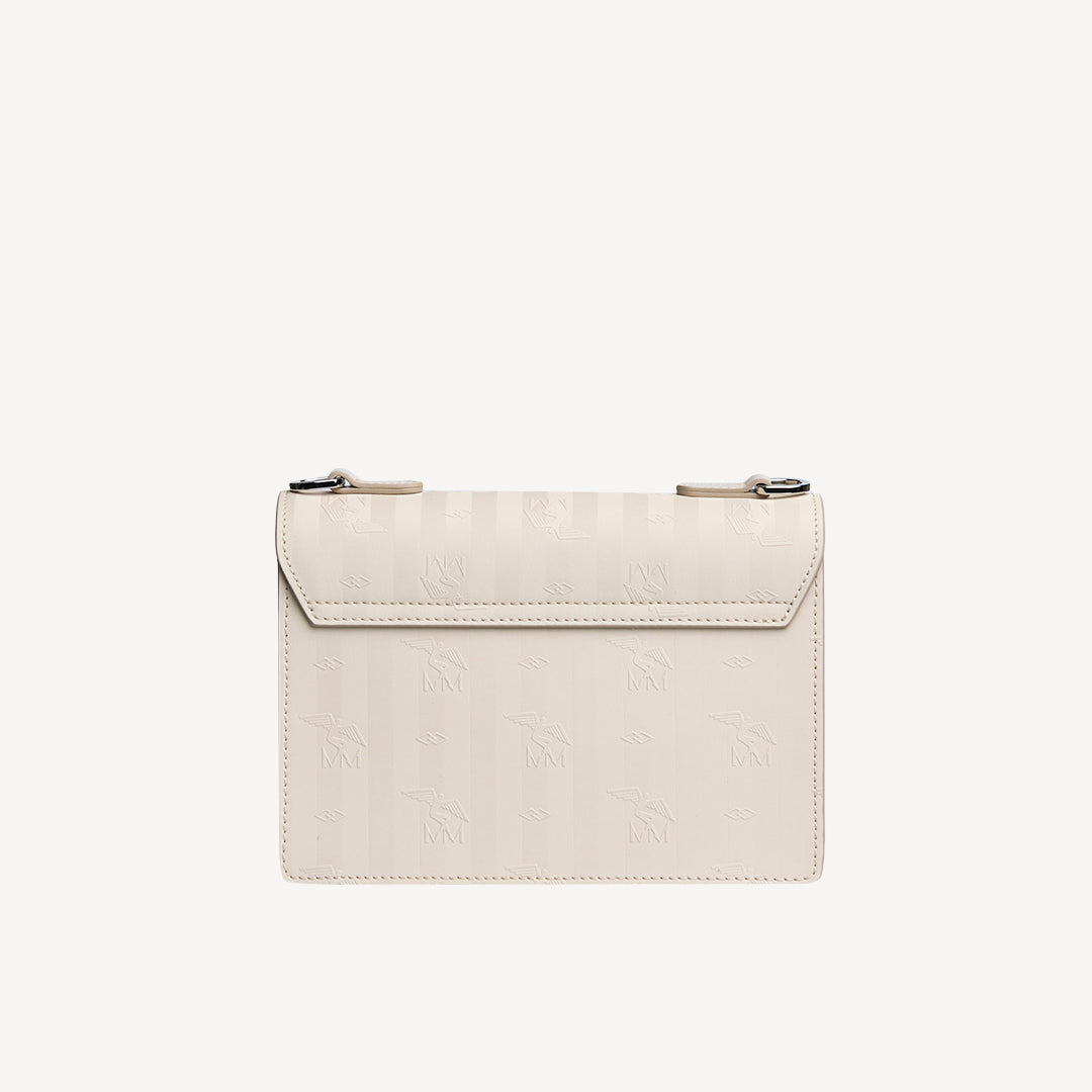 URSY | Umhängetasche Mollerus pearl weiss/silber - von hinten