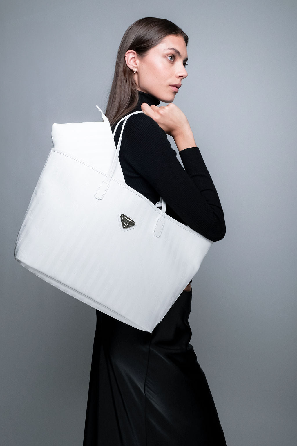 BERN | Shopper Mollerus snow white/silver