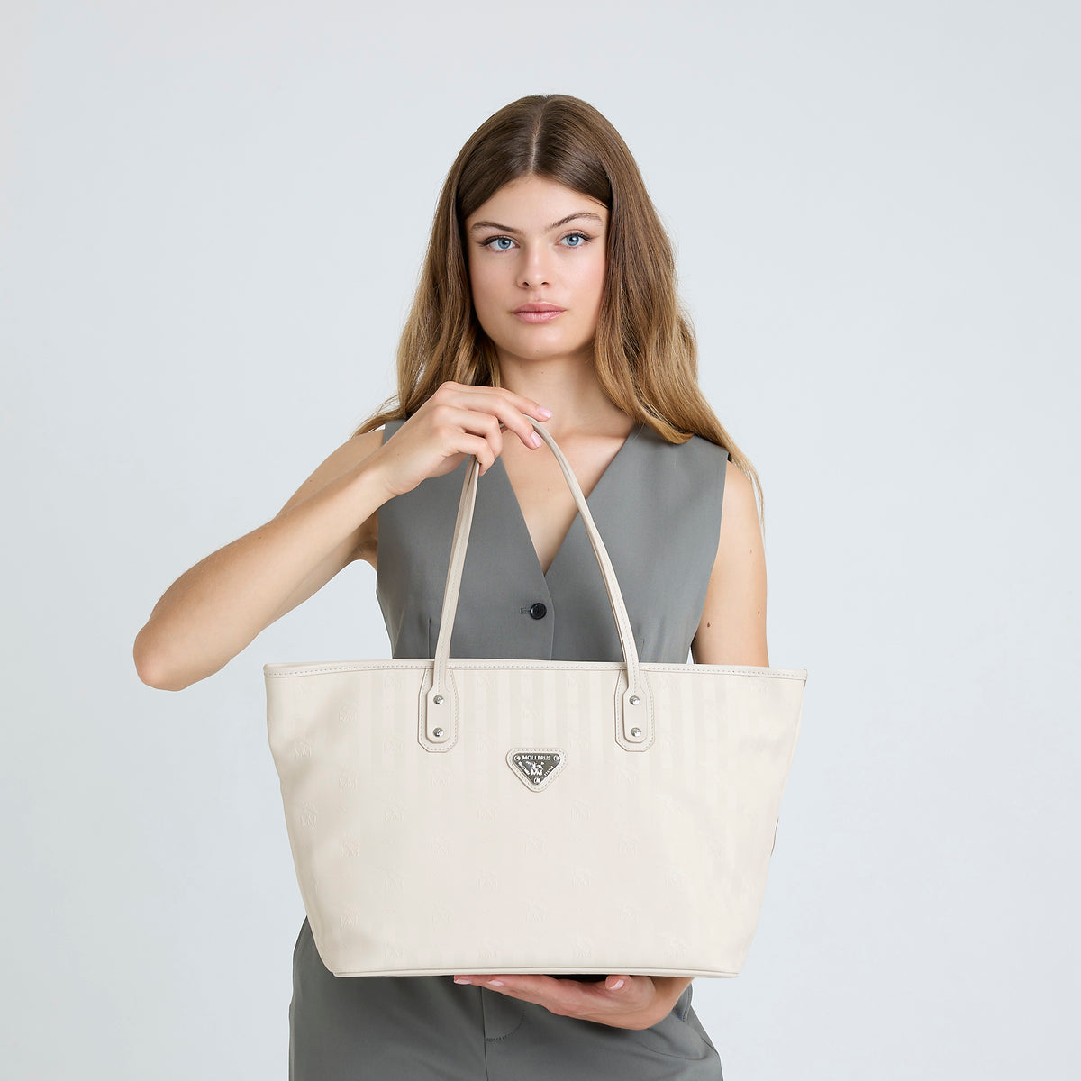 WINTERTHUR | Shopper Mollerus with zipper pearl white/silver