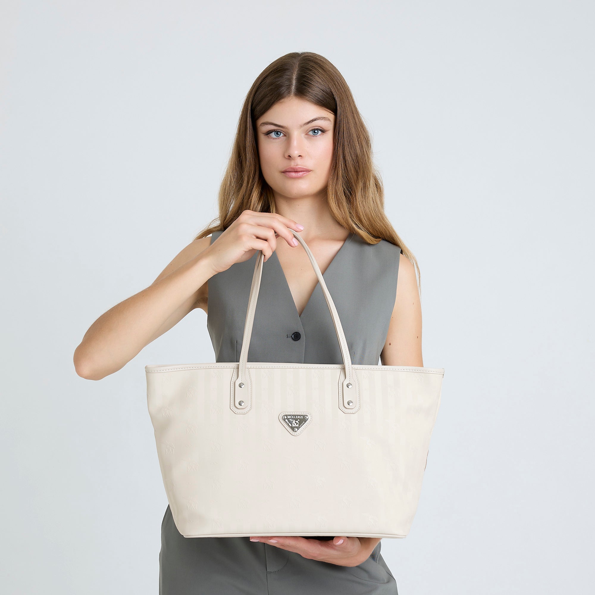 WINTERTHUR | Shopper Mollerus with zipper pearl white/silver