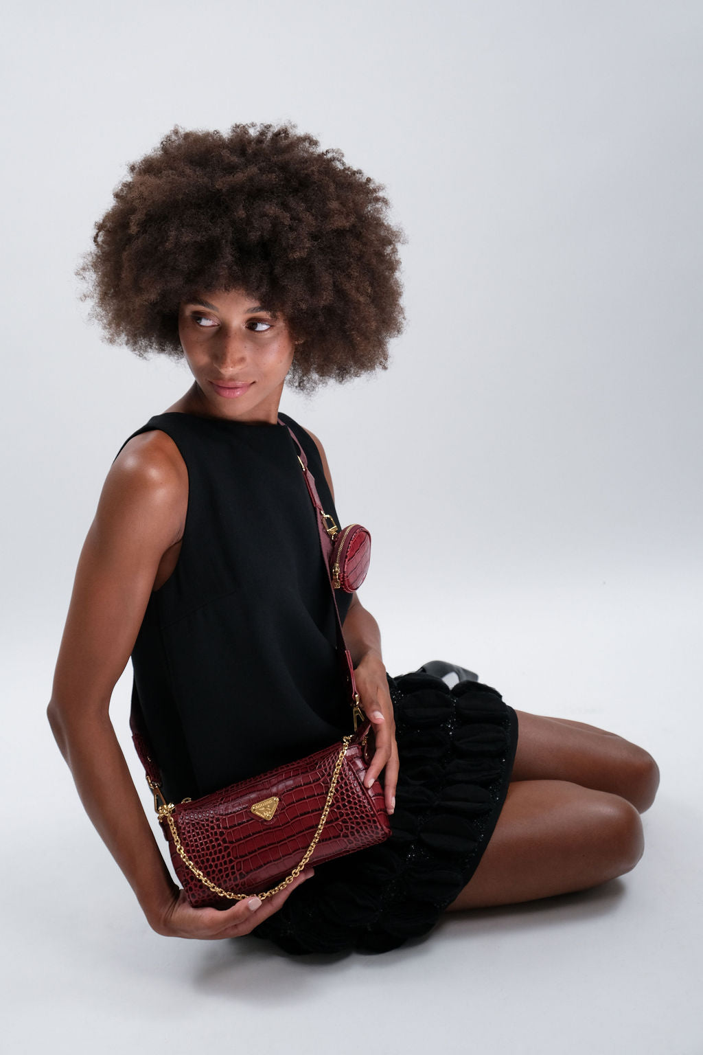 ANDEER | Clutch Mollerus Croco antique rot/gold - frontal