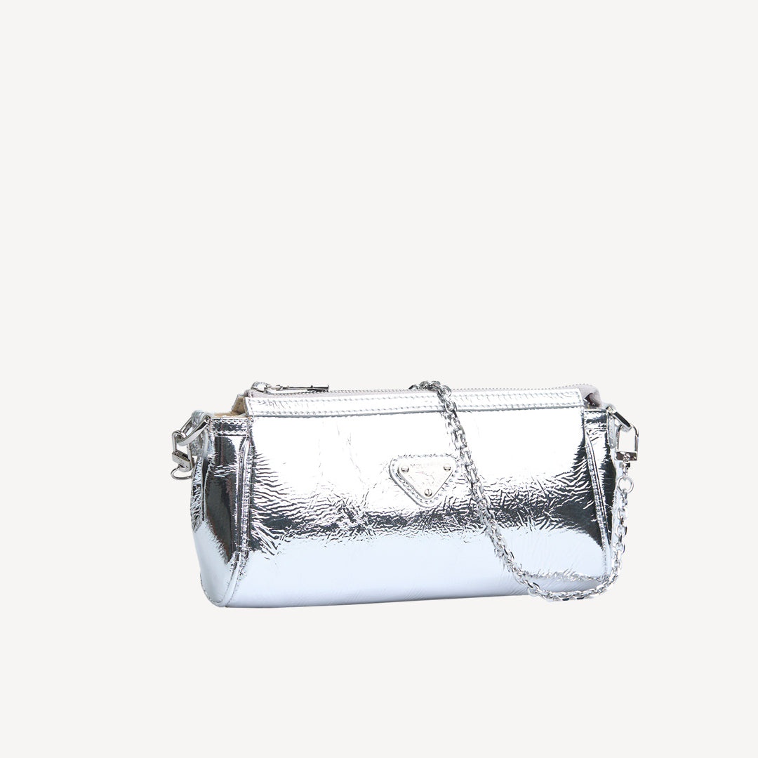 ANDEER | Handtasche Mollerus Glanzleder silber/silber - seiltich
